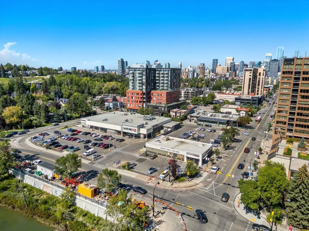 317 22 Avenue SW Calgary AB T2S 3H6