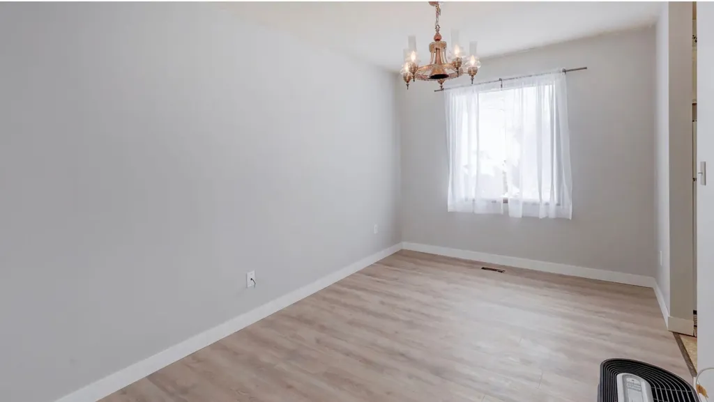 707 Bankview Drive SW Drumheller AB T0J0Y6