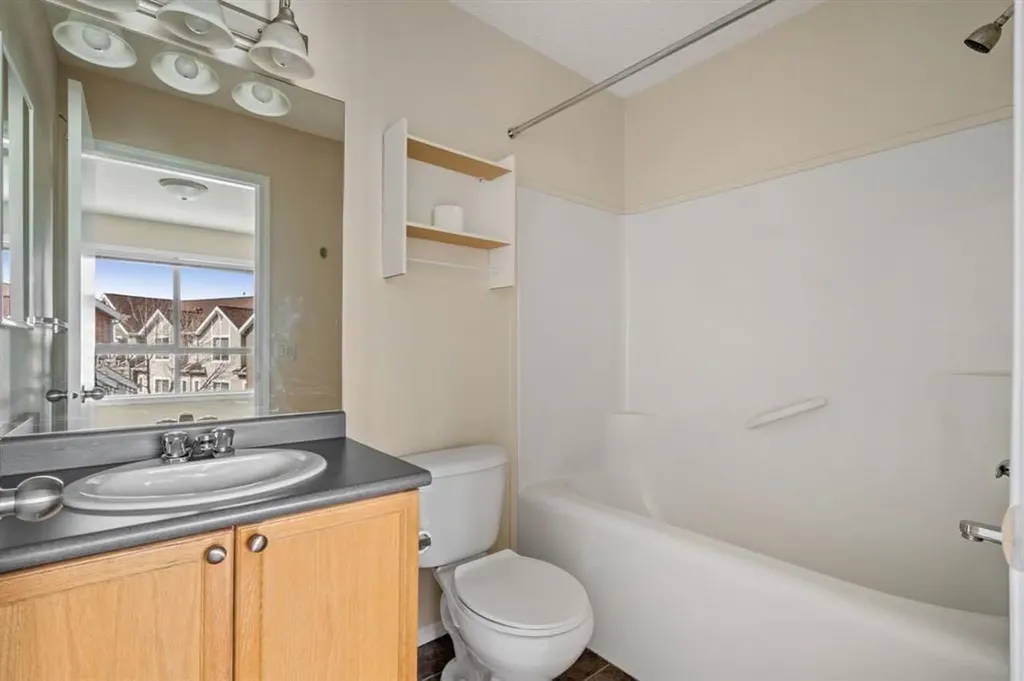 161 Tuscany Court NW Calgary AB T3L 2Y9