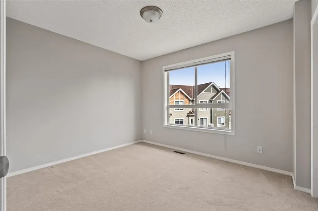 161 Tuscany Court NW Calgary AB T3L 2Y9