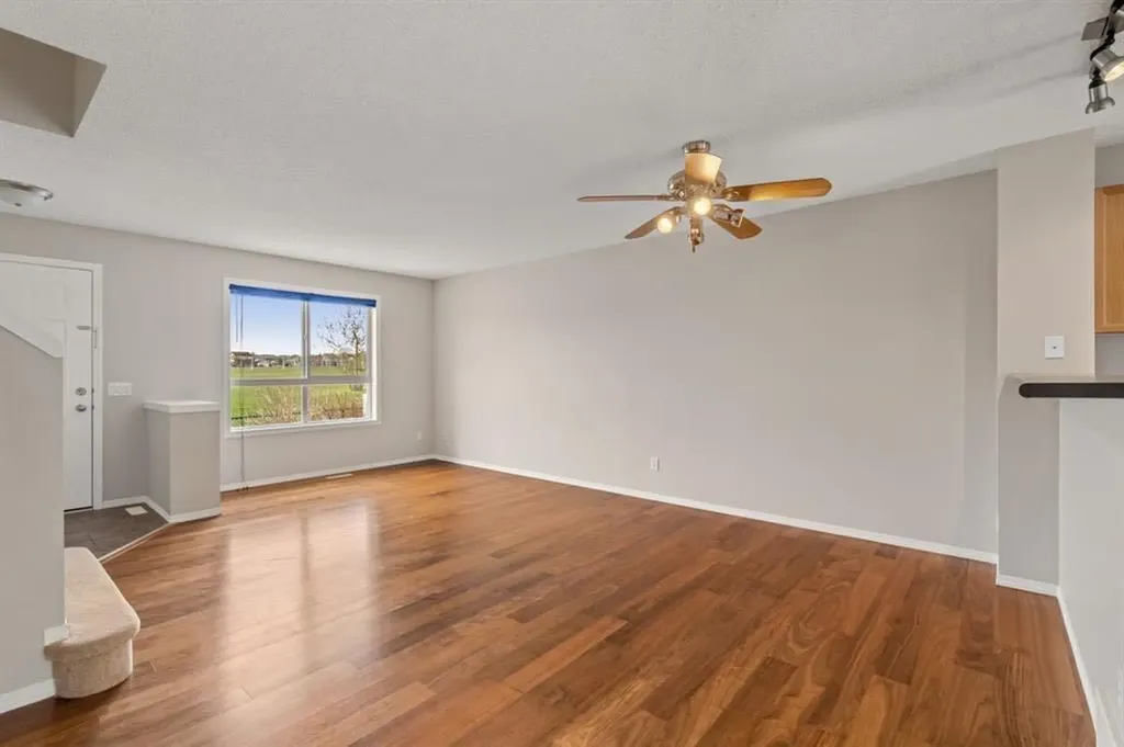 161 Tuscany Court NW Calgary AB T3L 2Y9