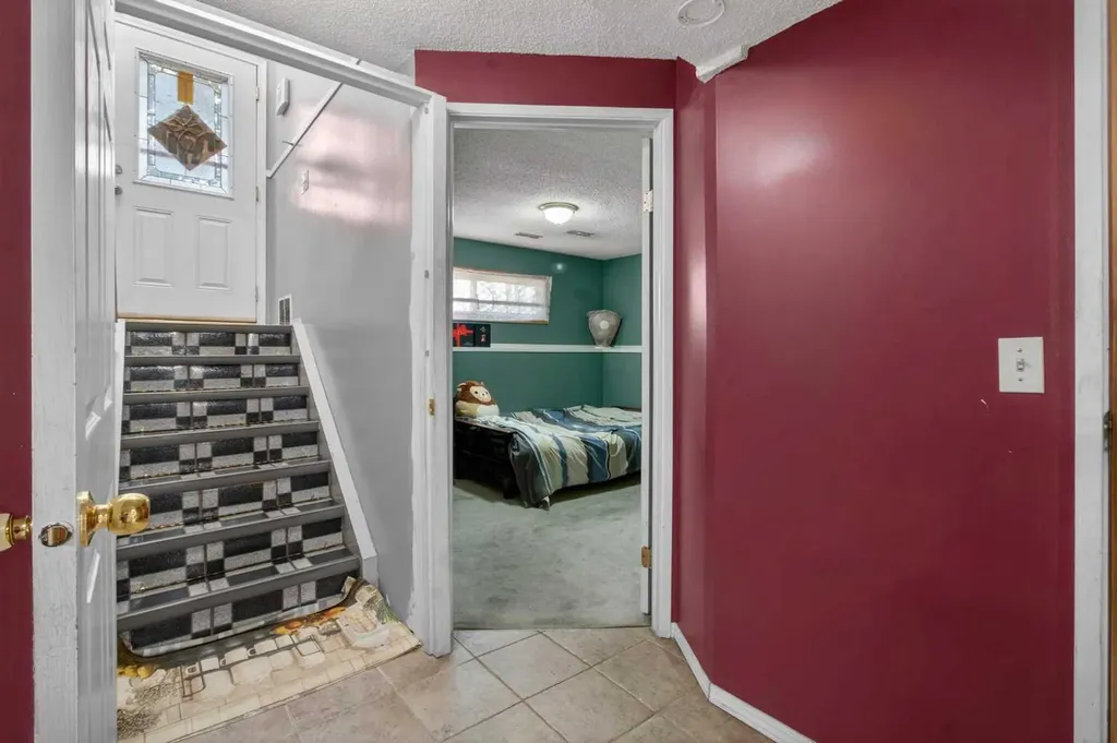 124 Falchurch Crescent NE Calgary AB T3J 1K1