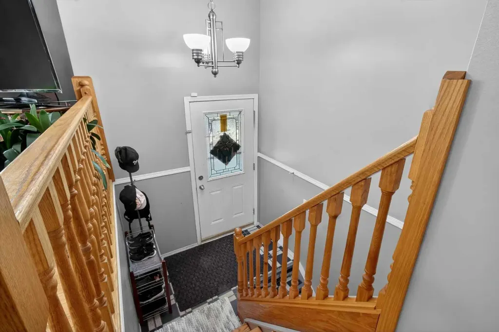 124 Falchurch Crescent NE Calgary AB T3J 1K1