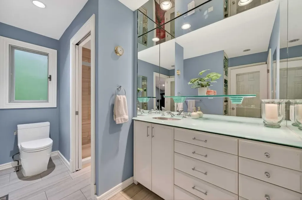 6720 Leaside Drive S Calgary AB T3E 6H5