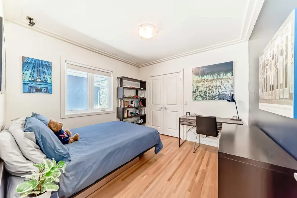 3631 12 Street SW Calgary AB T2T3P1
