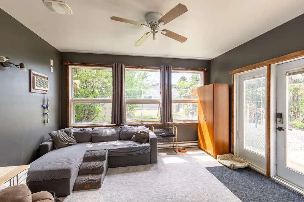 2241 21 Avenue Coaldale AB T1M 1J1
