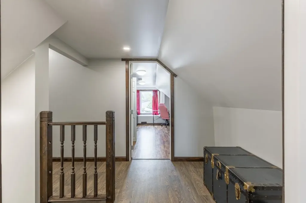 2241 21 Avenue Coaldale AB T1M 1J1