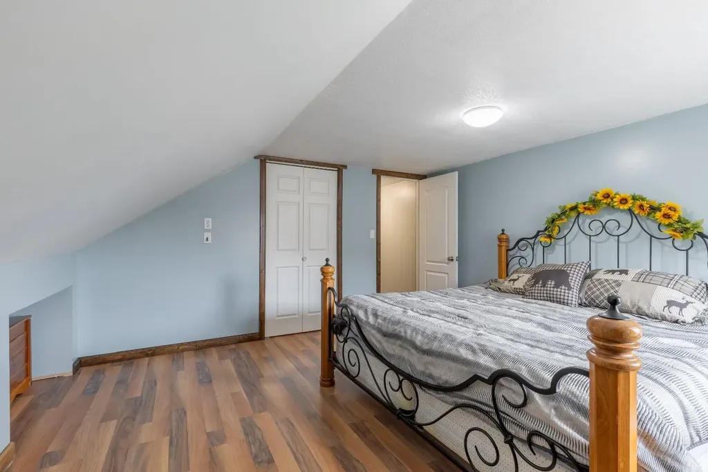 2241 21 Avenue Coaldale AB T1M 1J1