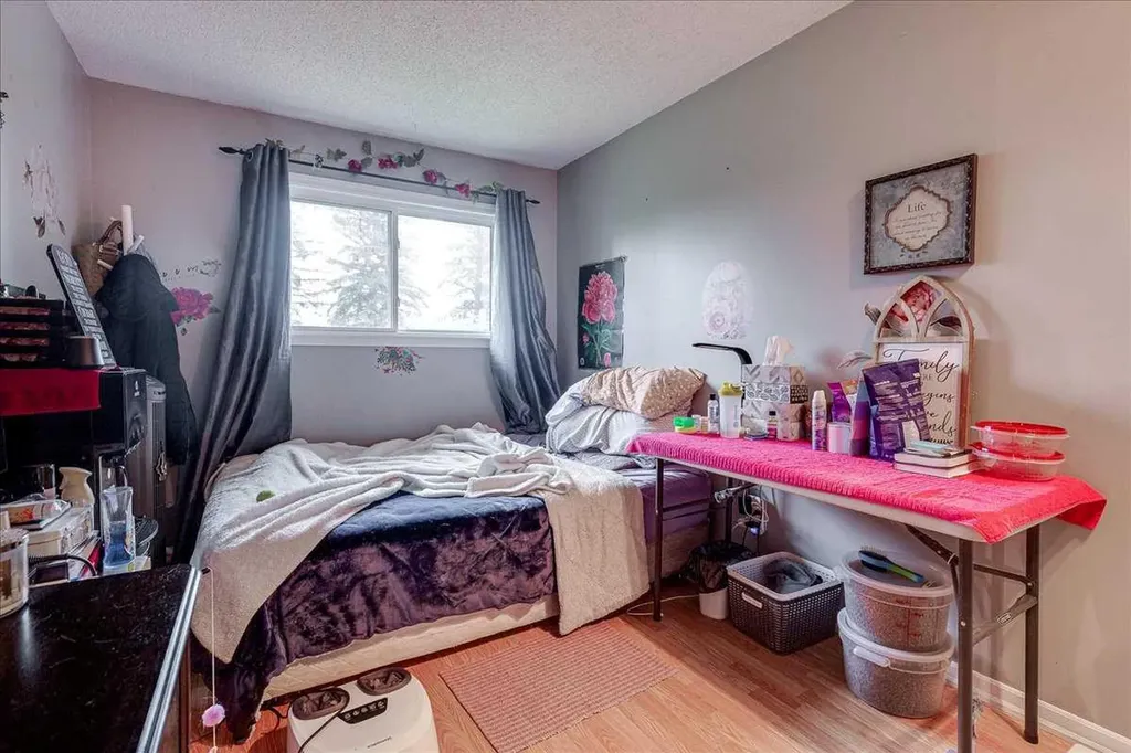 38 Heritage Drive Lacombe AB T4L 1N7