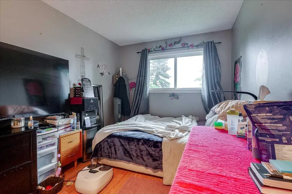 38 Heritage Drive Lacombe AB T4L 1N7