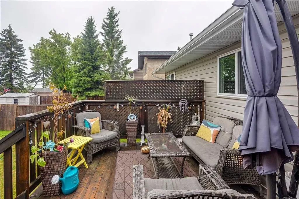 38 Heritage Drive Lacombe AB T4L 1N7