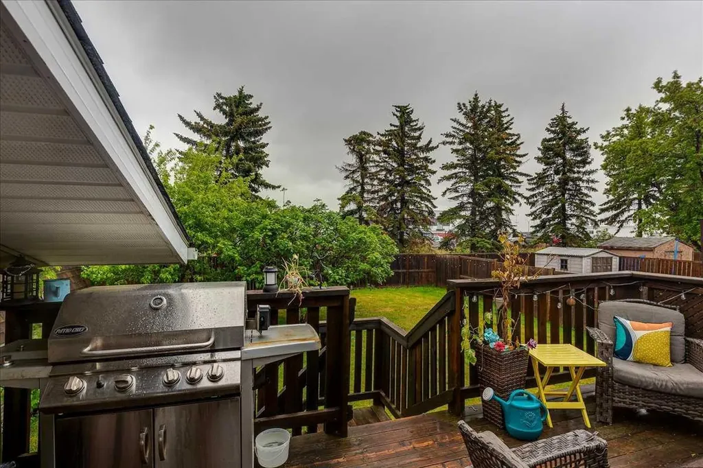 38 Heritage Drive Lacombe AB T4L 1N7