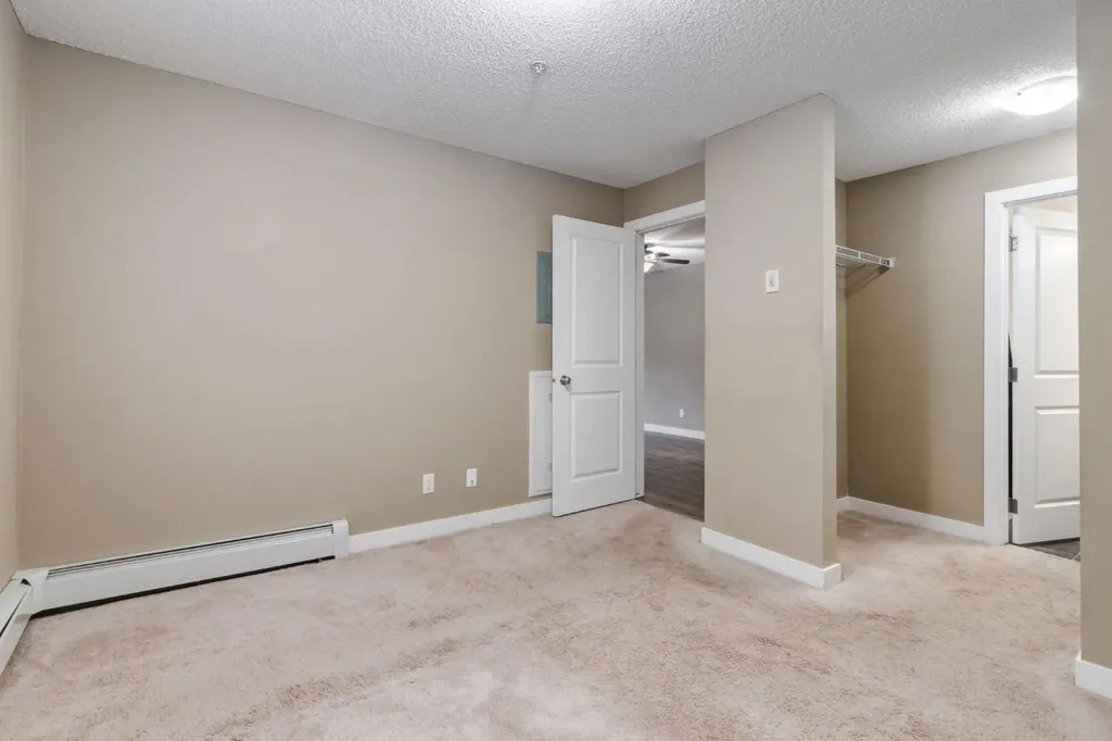 403 Mackenzie Way SW Airdrie AB T4B3V7