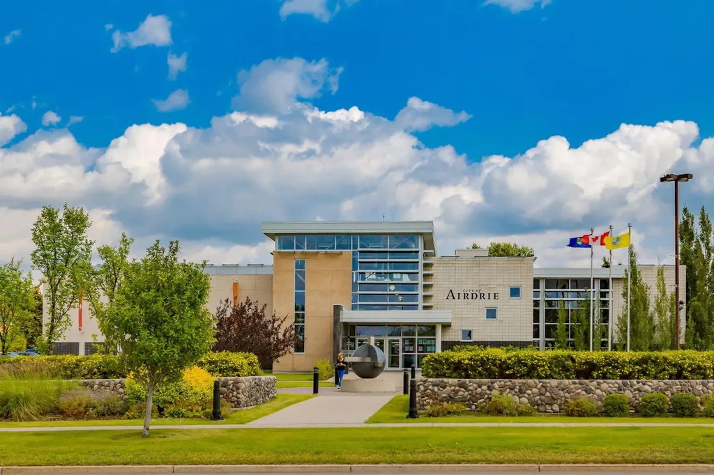 403 Mackenzie Way SW Airdrie AB T4B3V7