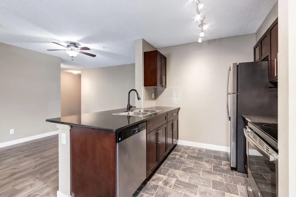 403 Mackenzie Way SW Airdrie AB T4B3V7