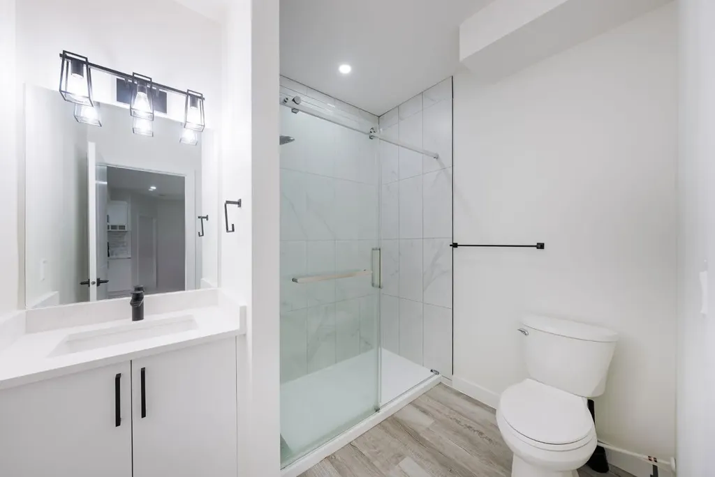 260 Belmont Boulevard SW Calgary AB T2X 4W6