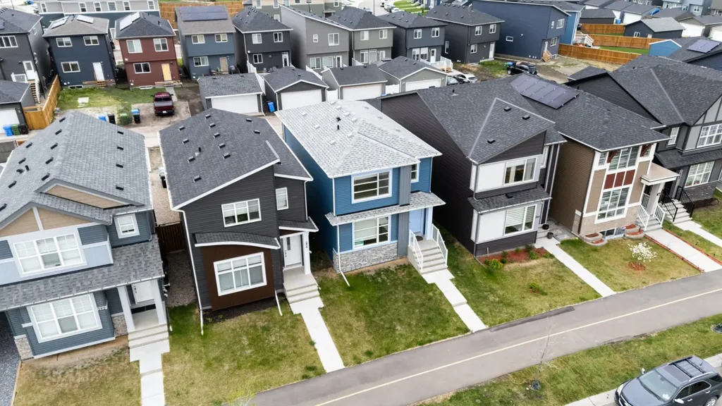 260 Belmont Boulevard SW Calgary AB T2X 4W6
