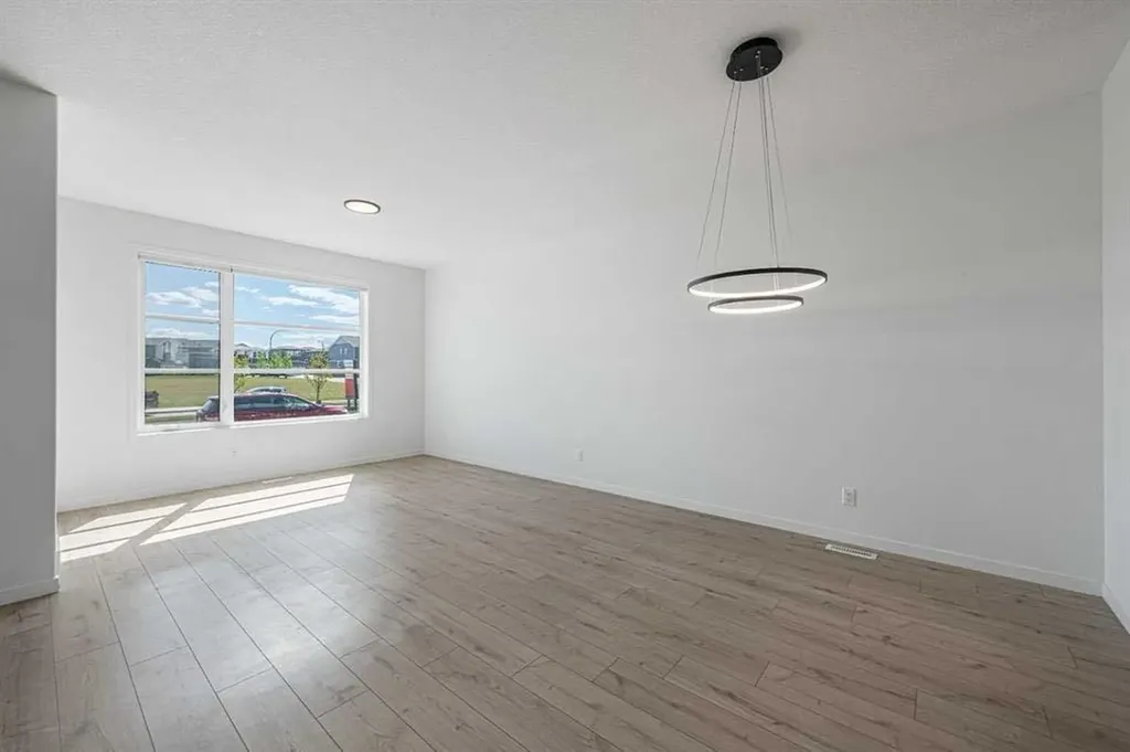 260 Belmont Boulevard SW Calgary AB T2X 4W6