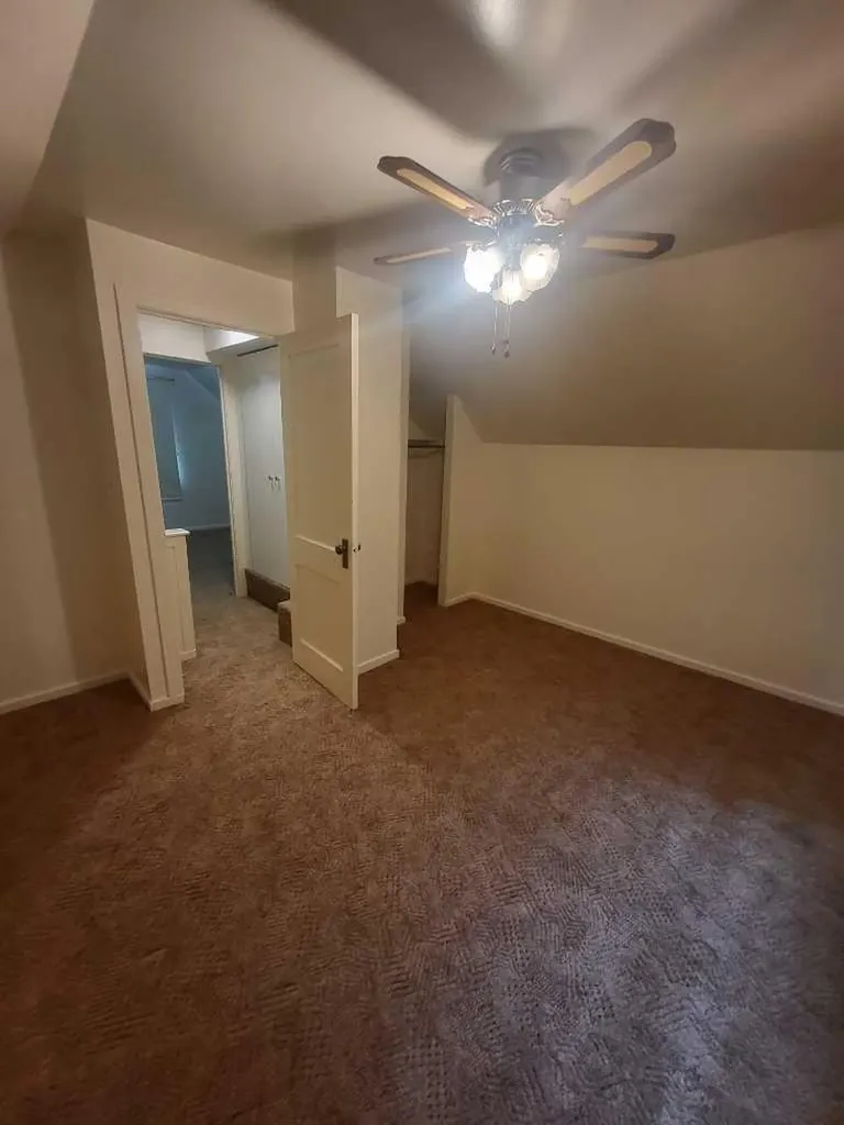 941 16 Street S Lethbridge AB T1J 3C1