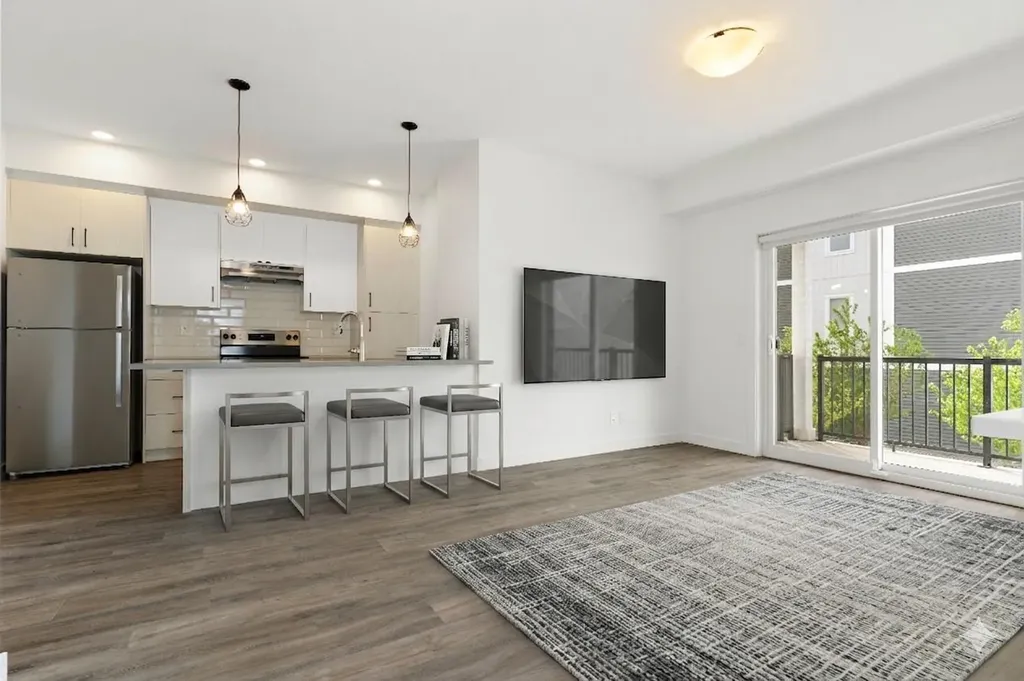 24 Rivercrest Drive Cochrane AB T4C 2C5