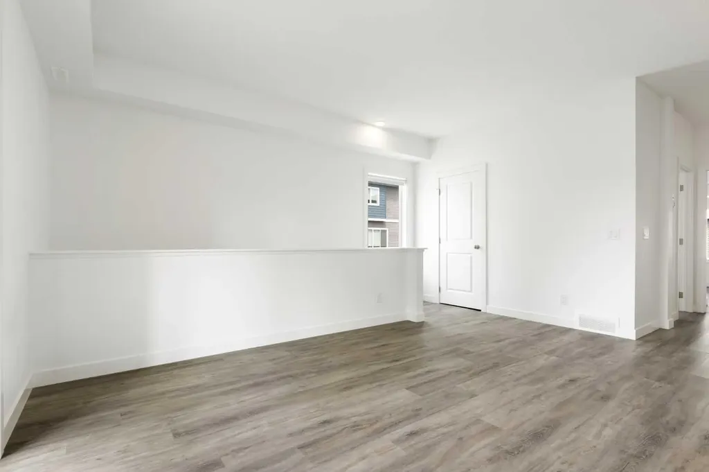 24 Rivercrest Drive Cochrane AB T4C 2C5