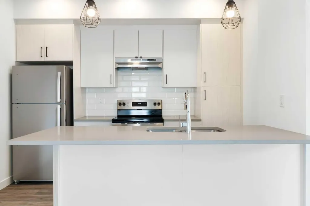 24 Rivercrest Drive Cochrane AB T4C 2C5