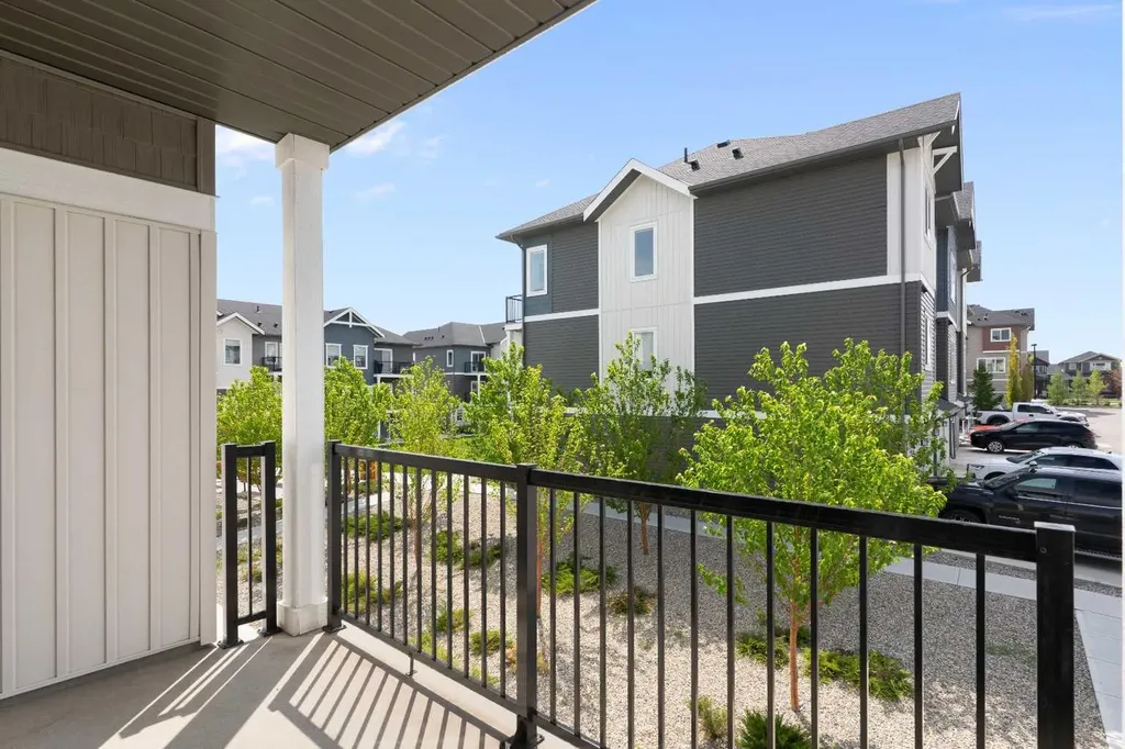 24 Rivercrest Drive Cochrane AB T4C 2C5
