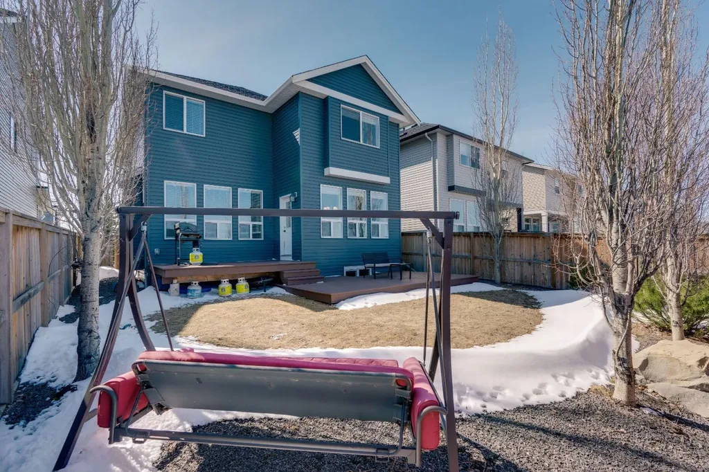 118 Reunion Green NW Airdrie AB T4B3X1