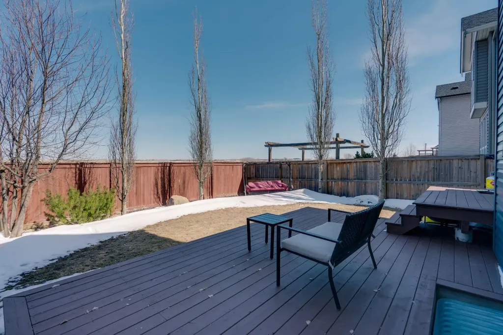 118 Reunion Green NW Airdrie AB T4B3X1