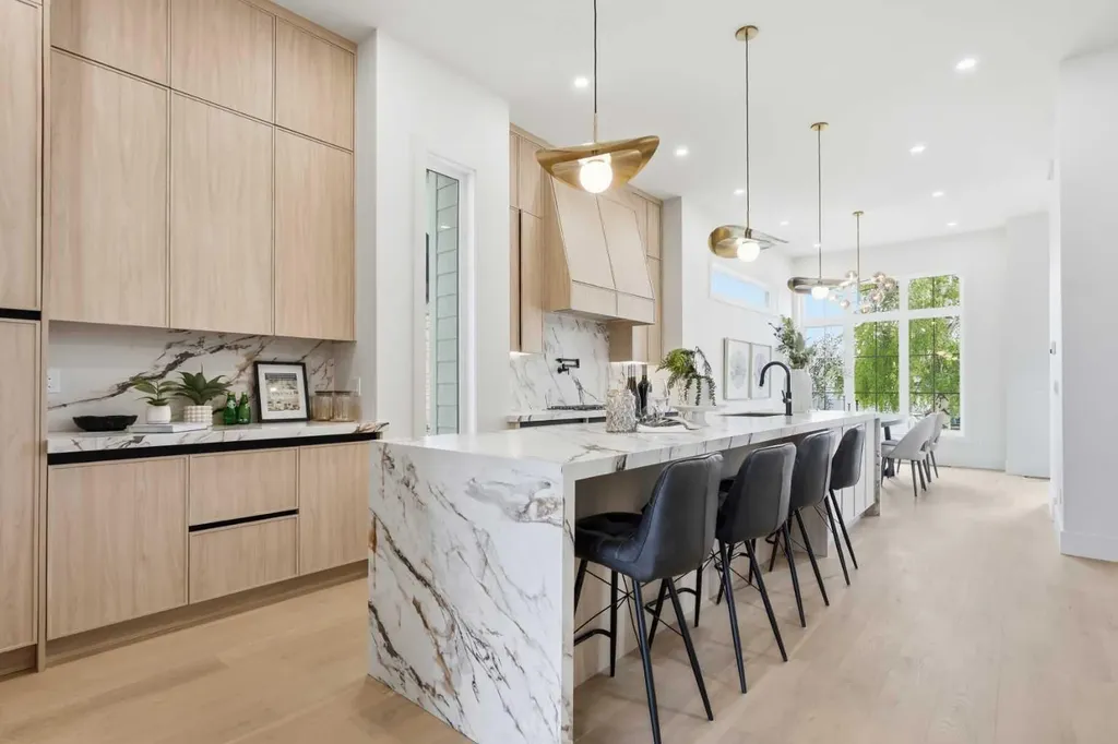 510 54 Avenue SW Calgary AB T2V0C7