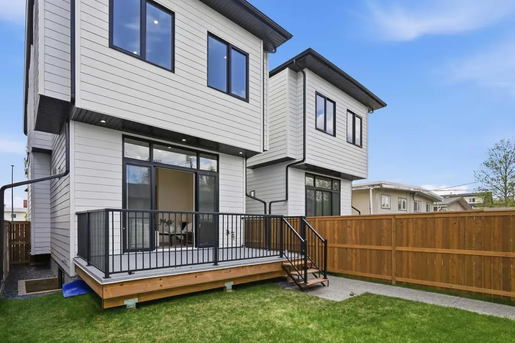 510 54 Avenue SW Calgary AB T2V0C7