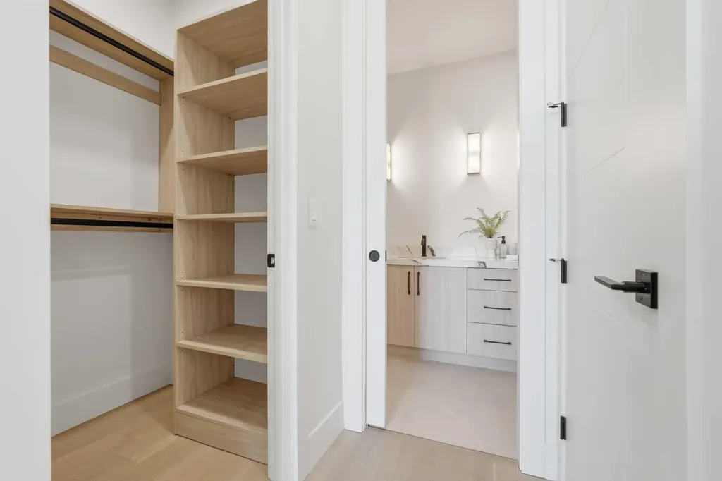 510 54 Avenue SW Calgary AB T2V0C7