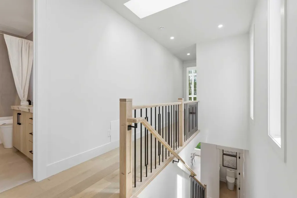 510 54 Avenue SW Calgary AB T2V0C7