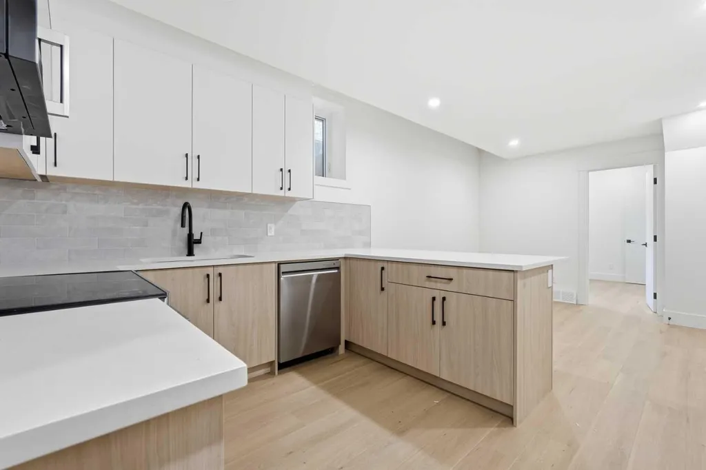 510 54 Avenue SW Calgary AB T2V0C7
