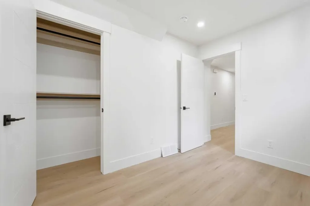 510 54 Avenue SW Calgary AB T2V0C7