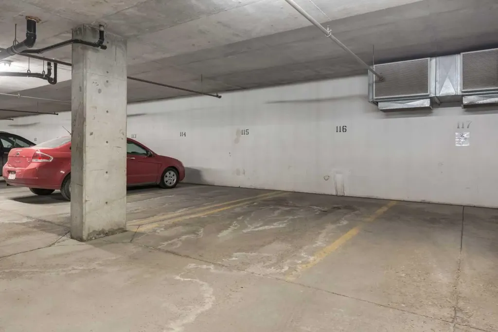 1920 14 Avenue NE Calgary AB T2E8V4