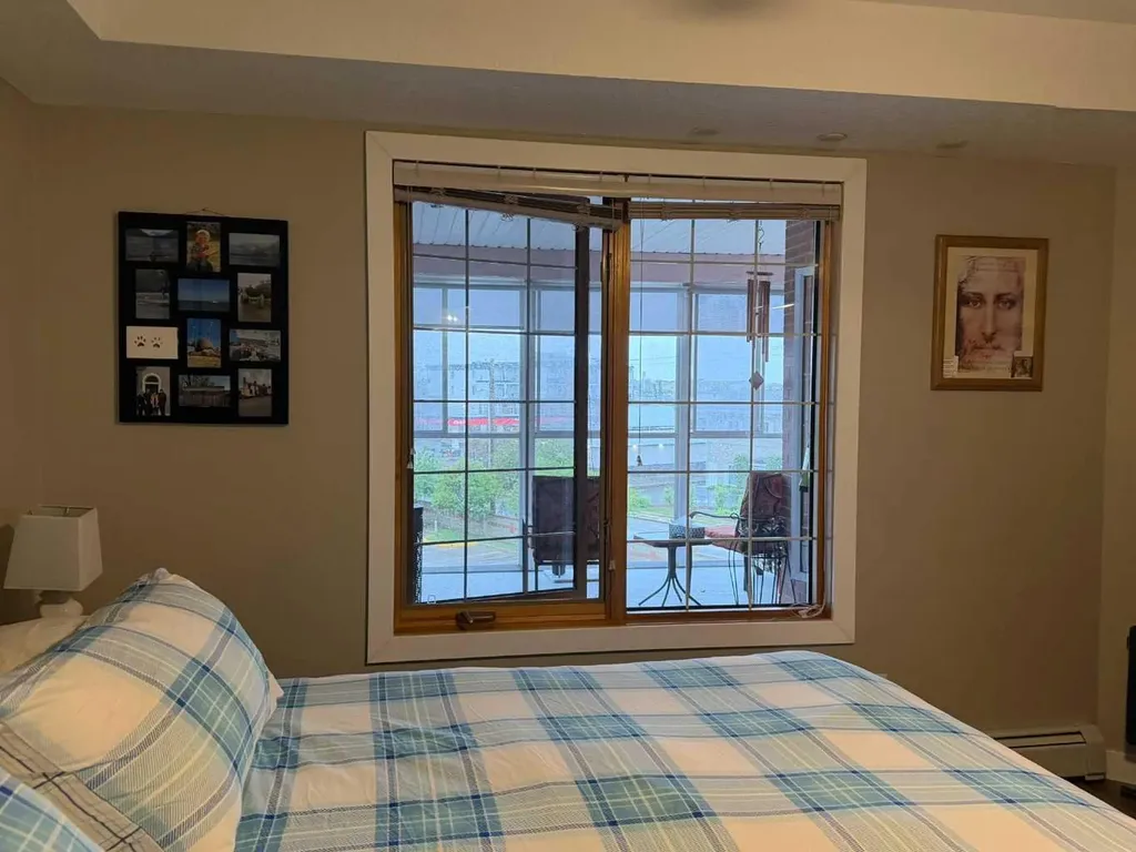 4805 45 Street Red Deer AB T4N 7A9
