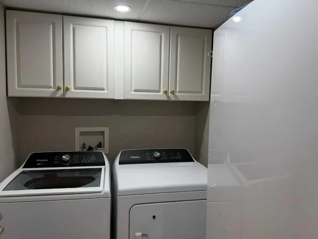 4805 45 Street Red Deer AB T4N 7A9