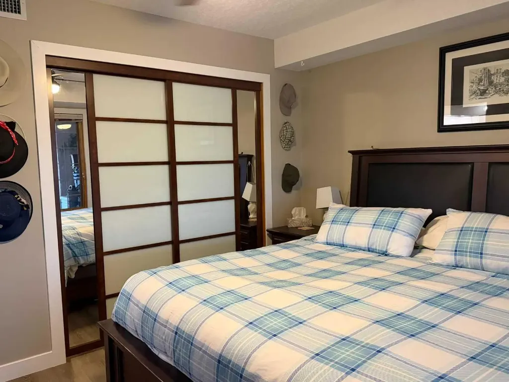 4805 45 Street Red Deer AB T4N 7A9