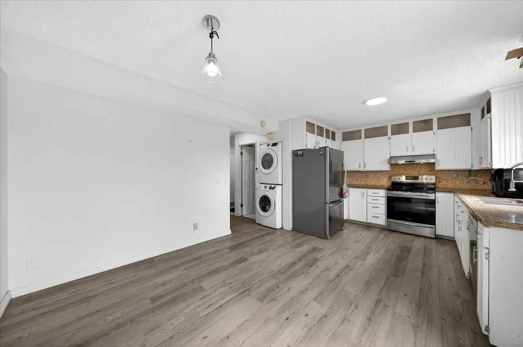 6979 Laguna Way NE Calgary AB T1Y 6W5