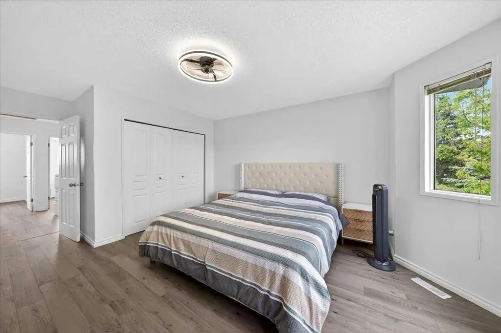 6979 Laguna Way NE Calgary AB T1Y 6W5