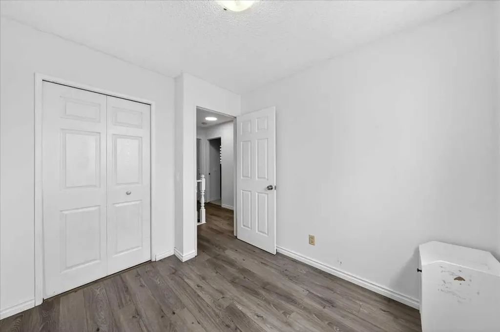 6979 Laguna Way NE Calgary AB T1Y 6W5