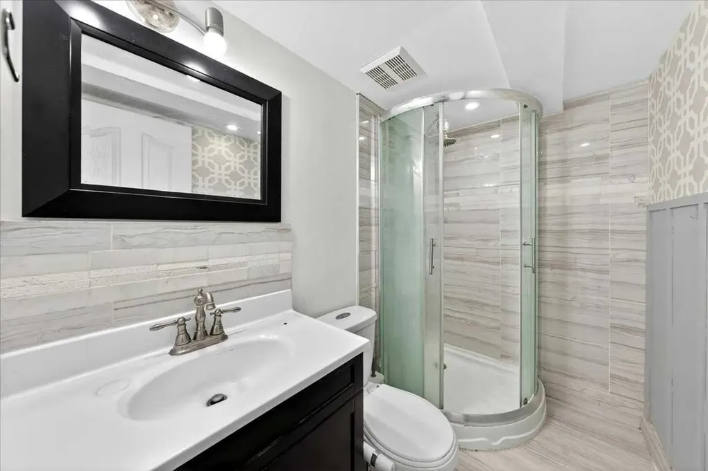 6979 Laguna Way NE Calgary AB T1Y 6W5