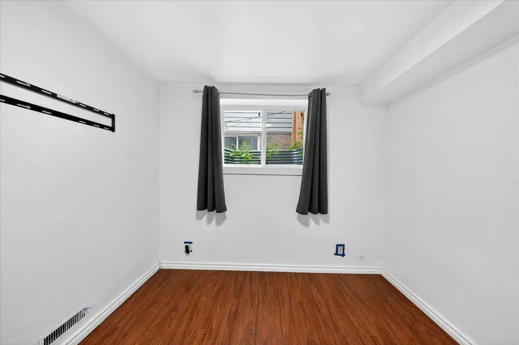 6979 Laguna Way NE Calgary AB T1Y 6W5