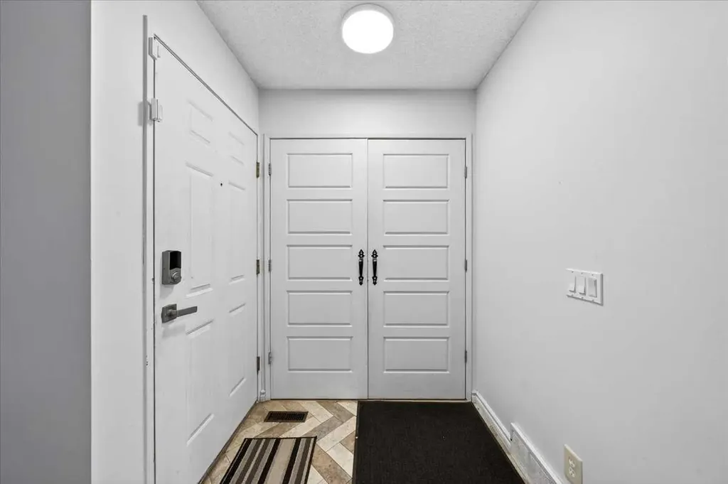 6979 Laguna Way NE Calgary AB T1Y 6W5