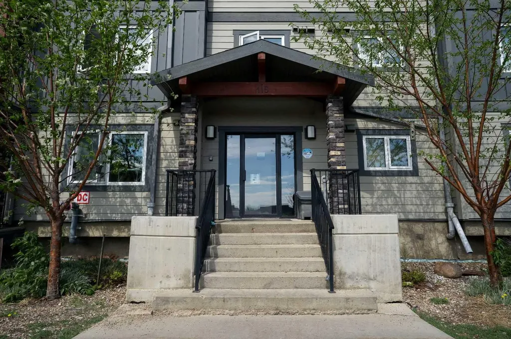 115 Denholm Gate Fort Mcmurray AB T9H 0E9