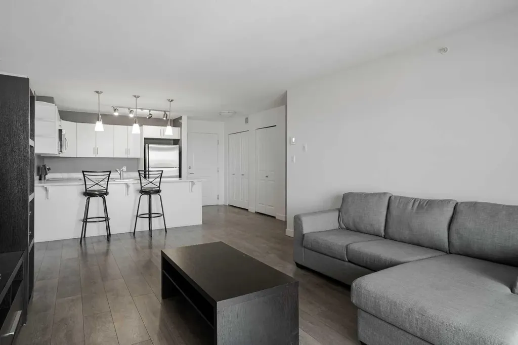 115 Denholm Gate Fort Mcmurray AB T9H 0E9