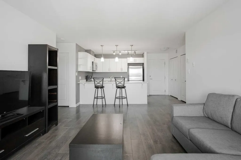 115 Denholm Gate Fort Mcmurray AB T9H 0E9
