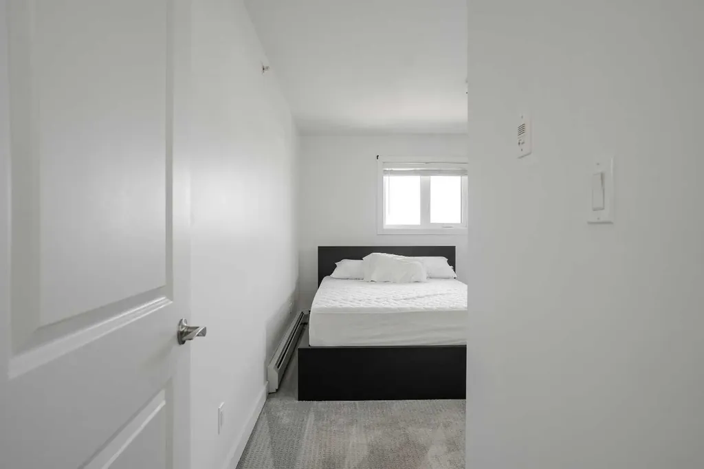 115 Denholm Gate Fort Mcmurray AB T9H 0E9