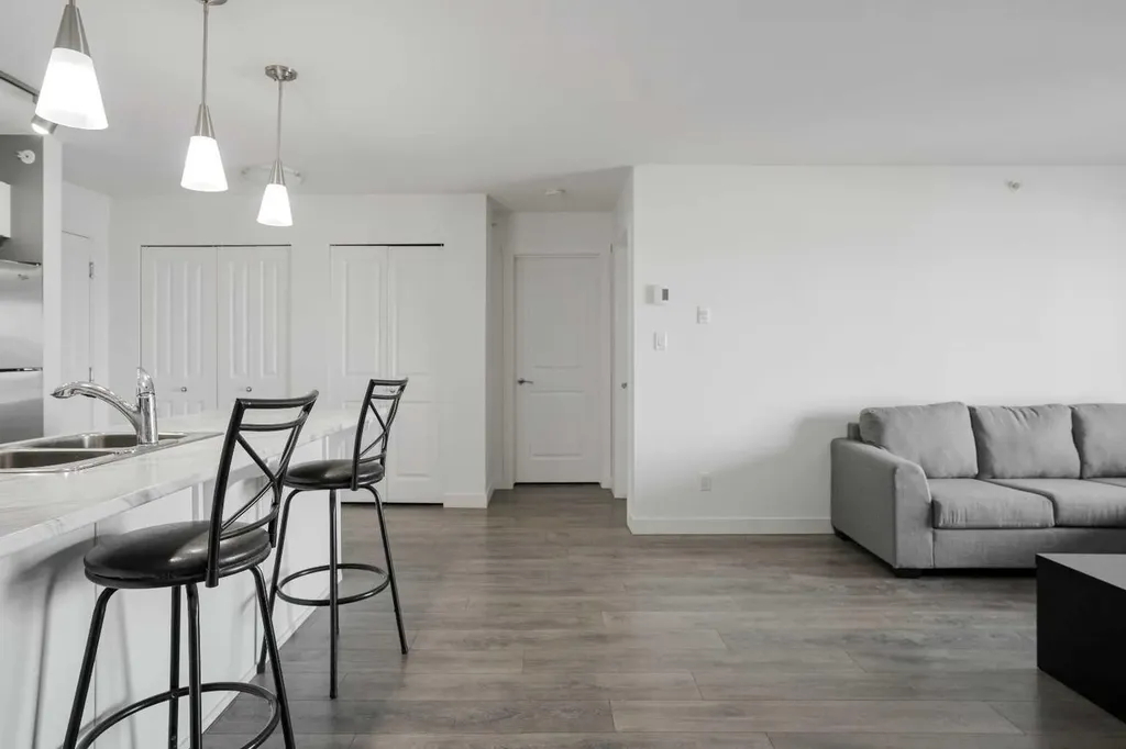 115 Denholm Gate Fort Mcmurray AB T9H 0E9